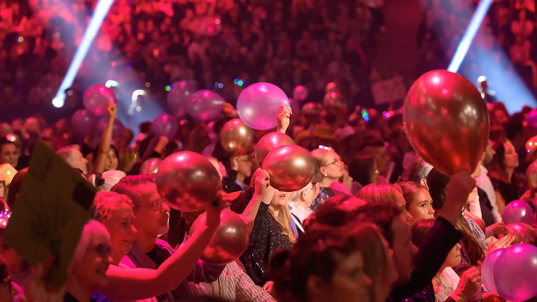 Ballonger i publik